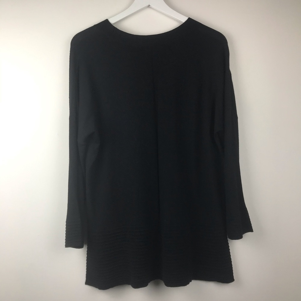 Cyrus Black Crewneck Ribbed Hem Sweater